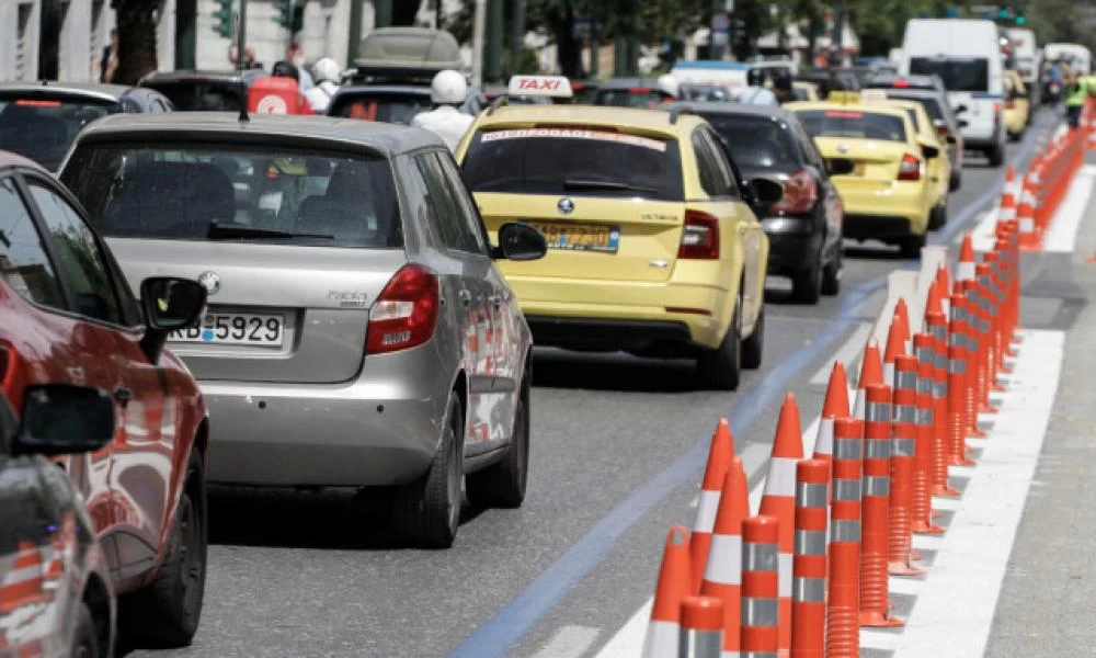 Μειώσεις στα τέλη ταξινόμησης ΙΧ φέρνει νομοσχέδιο του ΥΠΟΙΚ -Ολες οι αλλαγές